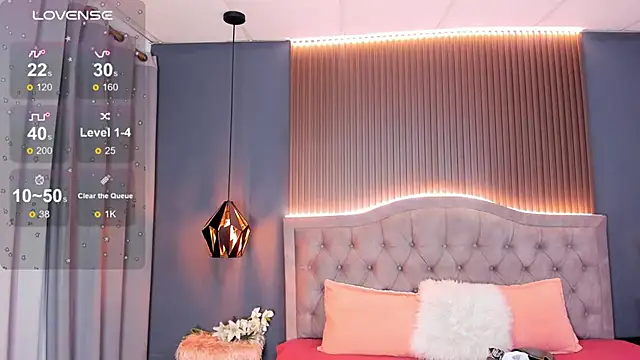 Snapshot of Tiffany__charm_ chatting on 02/11/26, 03:50 Tiffany charm online show from 02/11/26, 03:50