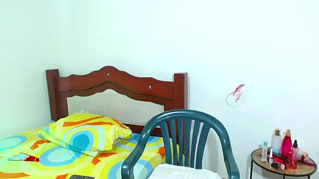 Snapshot of lorenacapelli chatting on 01/15/26, 12:14 lorenacapelli online show from 01/15/26, 12:14