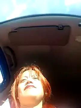 Snapshot of Tiffany-Parker_ chatting on 10/01/25, 12:31 Tiffany-Parker  online show from 10/01/25, 12:31