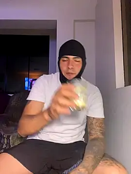 roa alee online show from 11/12/25, 03:10