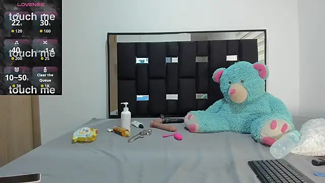 Snapshot of Tammysanz chatting on 10/12/25, 02:02 Tammysanz online show from 10/12/25, 02:02