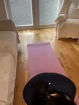 Ruby-Black online show from 11/25/25, 11:10