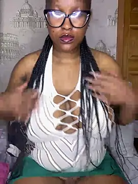 Bellabootie online show from 07/15/26, 04:41
