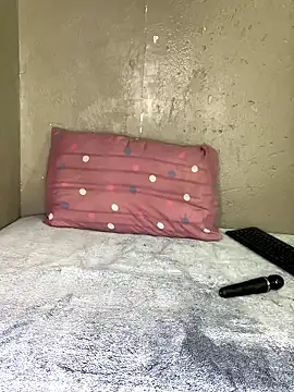 Bellabootie online show from 03/08/26, 07:33