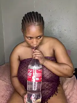 Bellabootie online show from 02/10/26, 06:40