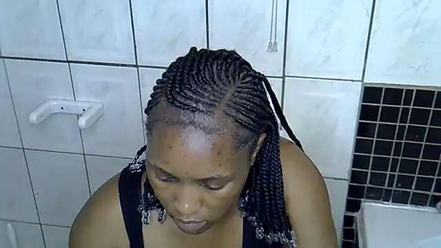 Snapshot of Bellabootie chatting on 11/22/25, 07:57 Bellabootie online show from 11/22/25, 07:57