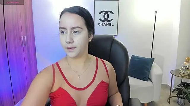 Natasha Kiim  online show from 03/06/26, 04:29