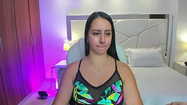 Natasha Kiim  online show from 04/02/26, 05:03