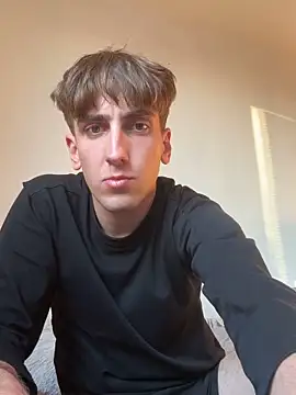 pttvnvkka online show from 10/03/25, 03:46