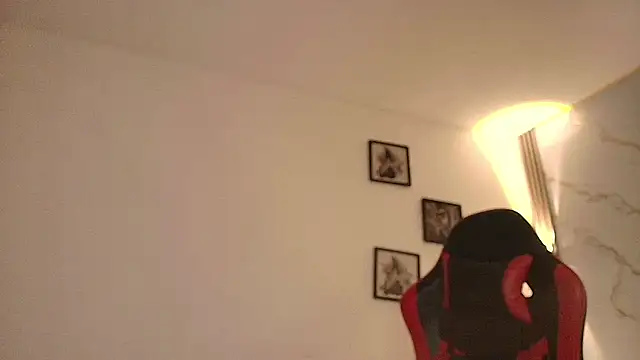 Nina Rouge7 online show from 11/20/25, 12:39