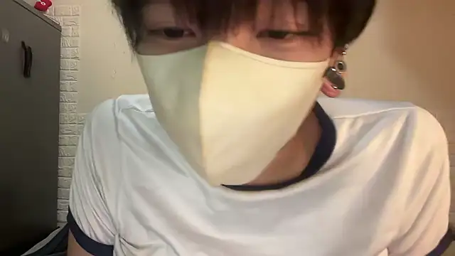 tora3220 online show from 11/26/25, 01:44