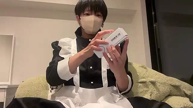 tora3220 online show from 12/21/25, 01:13