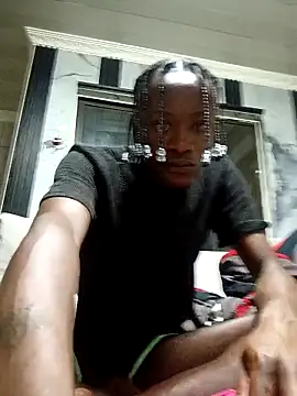 Snapshot of EscortedBankrupt chatting on 12/17/25, 11:21 EscortedBankrupt online show from 12/17/25, 11:21