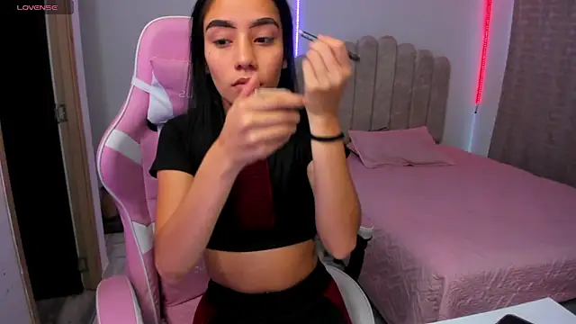 ISABELFORYOU1 online show from 10/02/25, 09:51