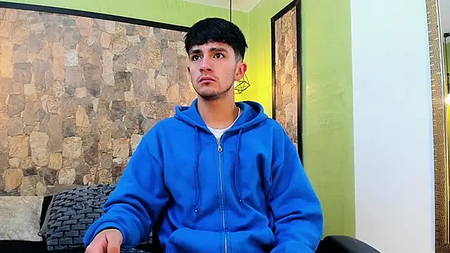 Snapshot of Axel_Draven chatting on 10/31/25, 11:18 Axel Draven online show from 10/31/25, 11:18