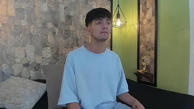 Snapshot of Axel_Draven chatting on 10/27/25, 11:22 Axel Draven online show from 10/27/25, 11:22