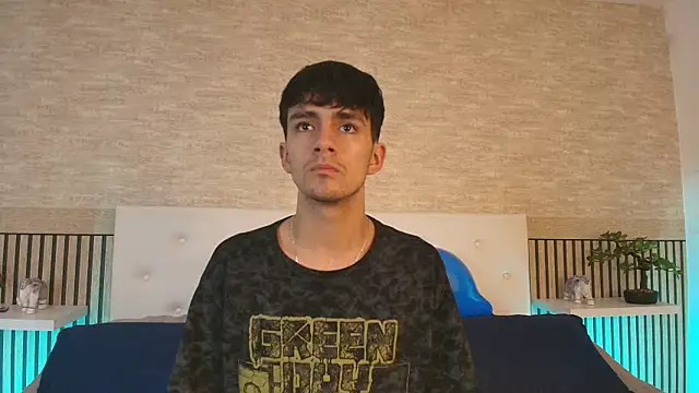 Snapshot of Axel_Draven chatting on 11/07/25, 11:15 Axel Draven online show from 11/07/25, 11:15