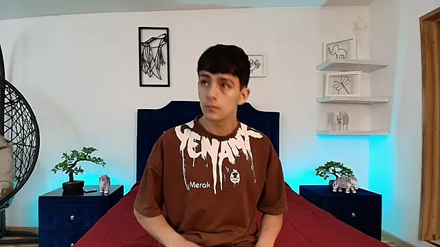 Snapshot of Axel_Draven chatting on 10/04/25, 11:23 Axel Draven online show from 10/04/25, 11:23