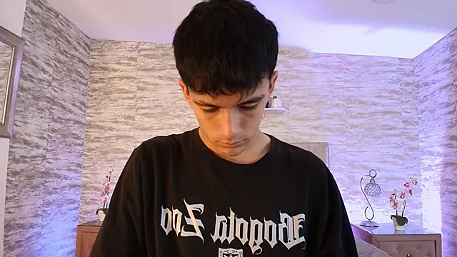 Snapshot of Axel_Draven chatting on 06/20/26, 12:10 Axel Draven online show from 06/20/26, 12:10
