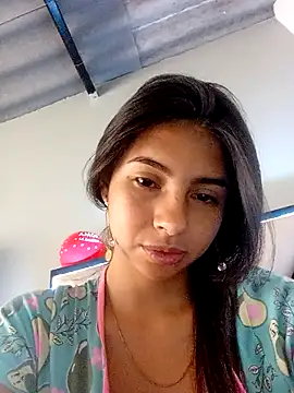 NileveSantanna online show from 09/25/25, 01:50