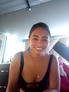 NileveSantanna online show from 09/27/25, 09:10