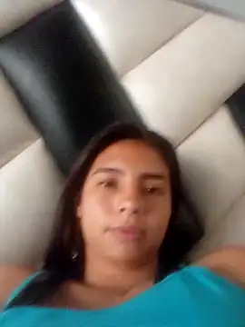 NileveSantanna online show from 09/24/25, 09:43