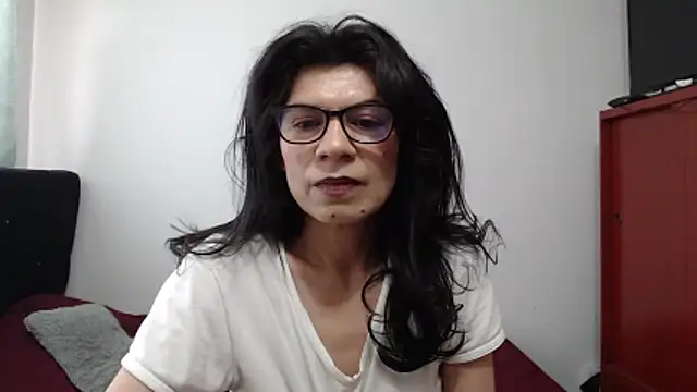 abrilsex23 online show from 04/07/26, 07:15