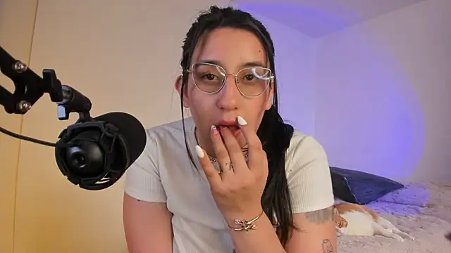 tellmemaddie online show from 04/07/26, 08:54