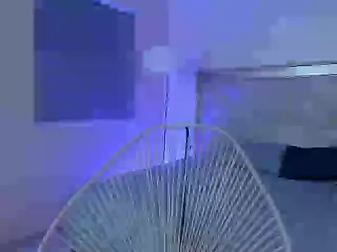 Snapshot of adah_sex chatting on 10/15/25, 02:43 adah sex online show from 10/15/25, 02:43