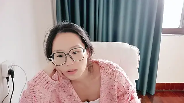 guai00 online show from 10/25/25, 02:44