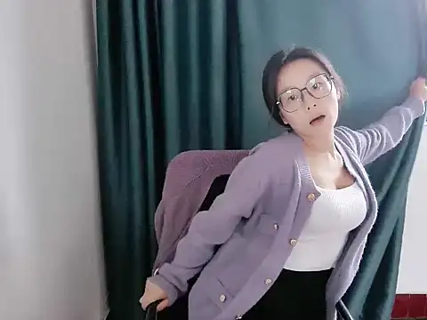 guai00 online show from 09/26/25, 03:24