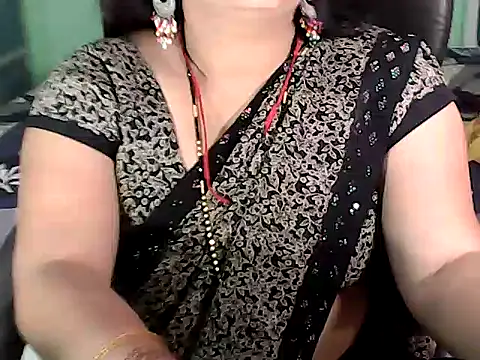 BABITA KUMARII online show from 10/14/25, 04:29