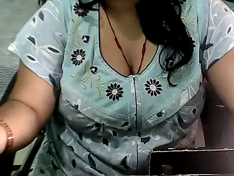 Snapshot of BABITA_KUMARII chatting on 04/16/26, 05:14 BABITA KUMARII online show from 04/16/26, 05:14