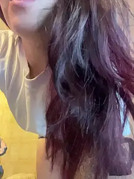 came lia1 online show from 11/22/25, 07:18