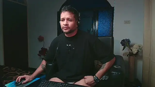 LucasGaeel online show from 05/31/26, 09:26