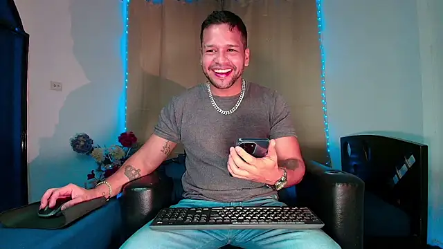 LucasGaeel online show from 02/10/26, 12:15