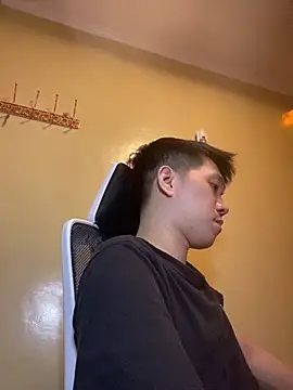 asian guy 69 online show from 12/21/25, 01:02