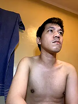 asian guy 69 online show from 10/08/25, 12:23