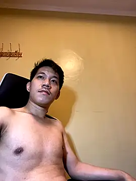 asian guy 69 online show from 10/31/25, 09:32