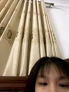 Hanaa07  online show from 11/22/25, 01:48