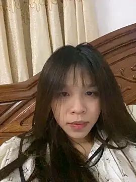 Hanaa07  online show from 11/23/25, 02:43