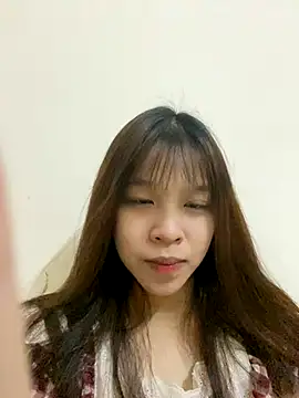 Hanaa07  online show from 10/01/25, 12:27