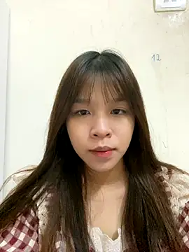 Hanaa07  online show from 10/07/25, 12:22