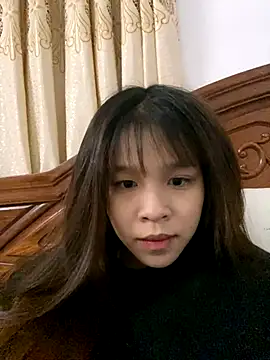 Hanaa07  online show from 11/28/25, 01:50