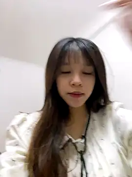 Hanaa07  online show from 11/29/25, 02:44