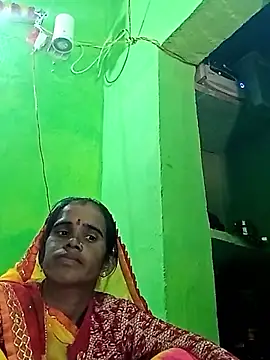 Cuty nensi online show from 11/11/25, 05:57