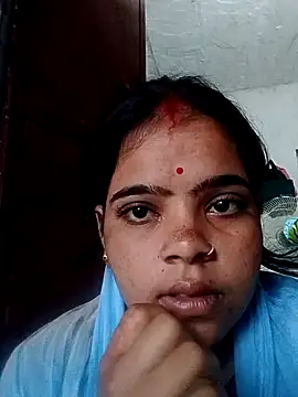 Snapshot of Cuty_nensi chatting on 10/02/25, 12:58 Cuty nensi online show from 10/02/25, 12:58