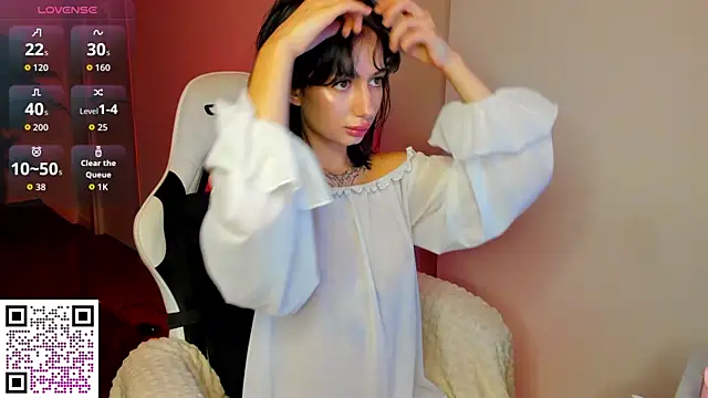 Snapshot of Michelle_Murray chatting on 11/07/25, 09:58 Michelle Murray online show from 11/07/25, 09:58