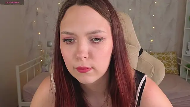 Monica  Queen online show from 06/04/26, 05:34
