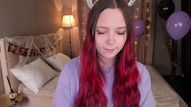 Monica  Queen online show from 10/27/25, 05:30